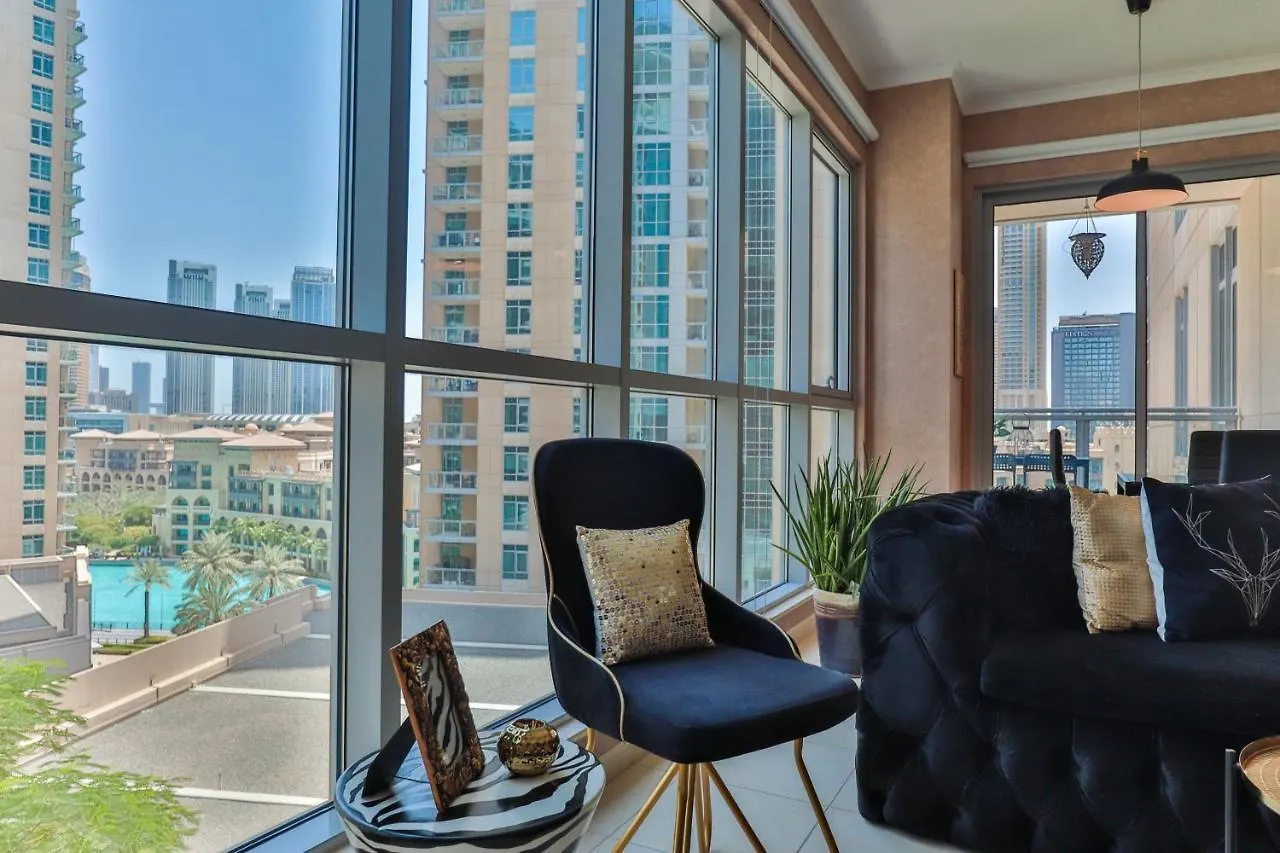 Higuests - Luxurious Apartment With Burj Khalifa Views Dubai 0*,  United Arab Emirates
